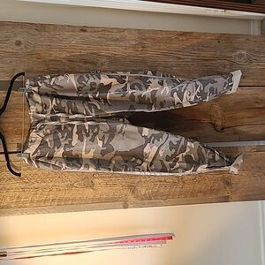 Stretchy Camo Pants size Large